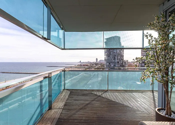 Luxury Apartment With Sea View!